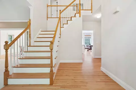 Entry Way - 14 Whittier Dr, Bow, NH 03304 photo 2 of 3