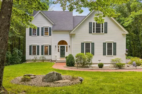 Exterior - 14 Whittier Dr, Bow, NH 03304 photo 1 of 10