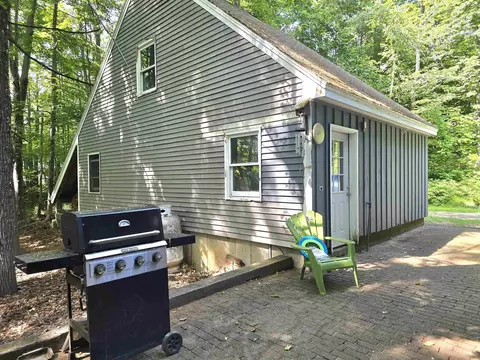 Exterior - 9 Burdett Rd, Intervale, NH 03845 photo 7 of 12
