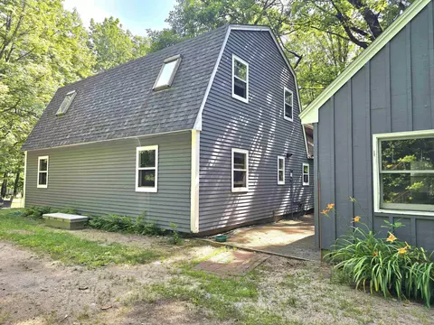 Exterior - 9 Burdett Rd, Intervale, NH 03845 photo 5 of 12