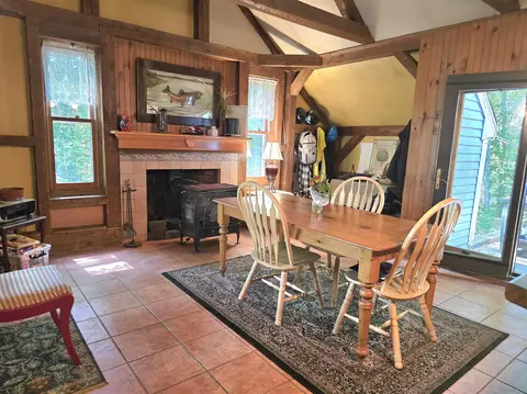 Dining - 9 Burdett Rd, Intervale, NH 03845 photo 2 of 2