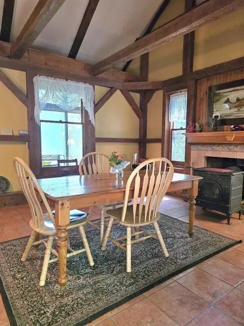 Dining - 9 Burdett Rd, Intervale, NH 03845 photo 1 of 2