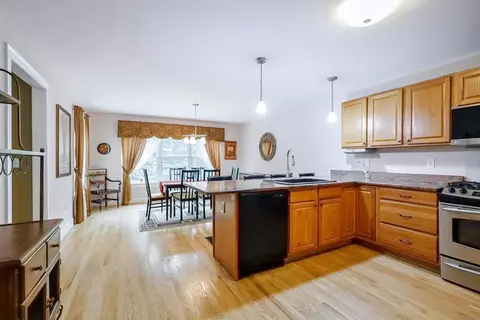 Kitchen - 6 Stonewall Way #C, Exeter, NH 03833 photo 2 of 5