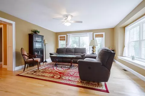 Living - 6 Stonewall Way #C, Exeter, NH 03833 photo 2 of 4