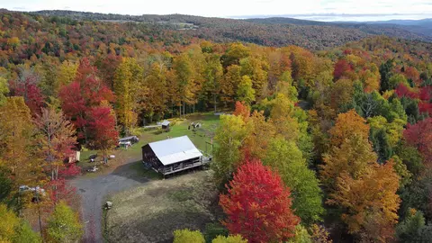 237 Upper Maloney Rd, Brookfield, VT 05036