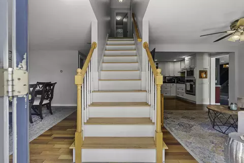 Entry Way - 124 Eastside Dr, Concord, NH 03301 photo 4 of 11