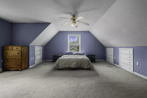 Bedroom - 124 Eastside Dr, Concord, NH 03301 photo 3 of 4