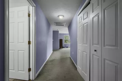 Entry Way - 124 Eastside Dr, Concord, NH 03301 photo 6 of 11