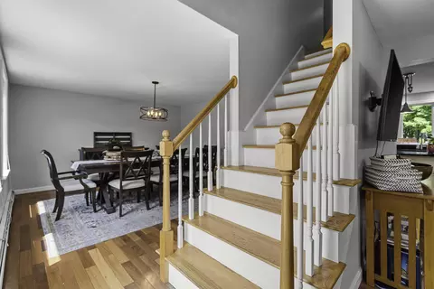Entry Way - 124 Eastside Dr, Concord, NH 03301 photo 5 of 11