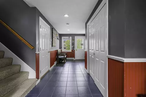 Entry Way - 124 Eastside Dr, Concord, NH 03301 photo 1 of 11