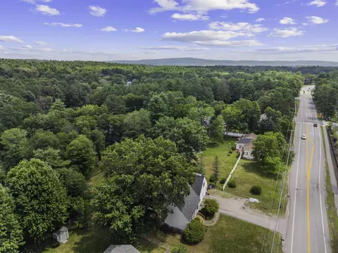 View/Area - 124 Eastside Dr, Concord, NH 03301 photo 2 of 2
