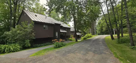 445 Old Quechee Rd #E, Hartford, VT 05059 photo 23