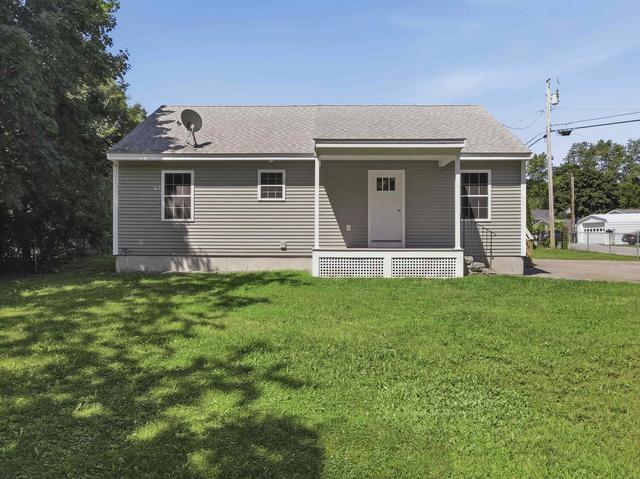 2 Evelyn Ave, Raymond, NH 03077
