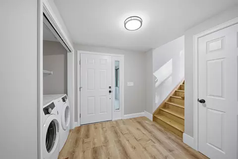 Entry Way - 20 Alpine Meadows Rd, Wolfeboro, NH 03894 photo 5 of 6