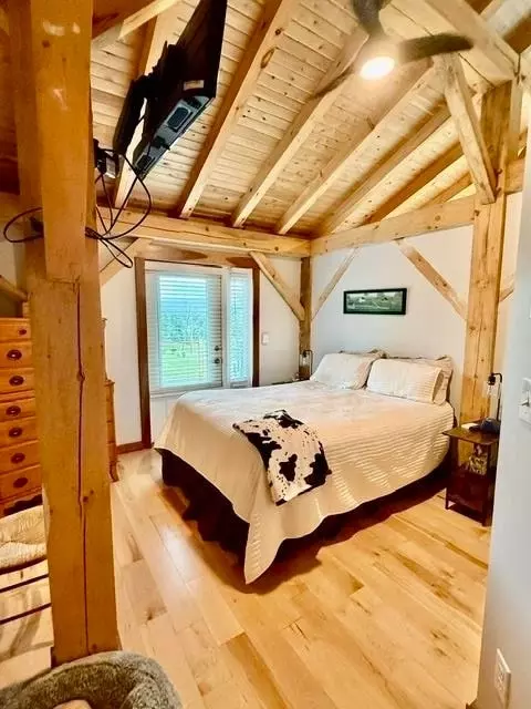 Bedroom - 225 Redfield Rd, Barton, VT 05822 photo 2 of 5