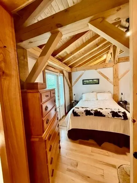 Bedroom - 225 Redfield Rd, Barton, VT 05822 photo 4 of 5