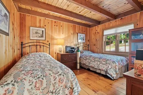 Bedroom - 164 Fox Run Rd, Stoddard, NH 03464 photo 4 of 7