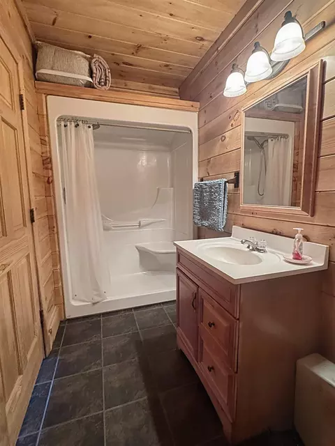 Bath - 175 Beechwood Dr, Cornish, NH 03745 photo 3 of 3