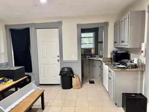 Kitchen - 6 Hooker Ave, Barre, VT 05641 photo 2 of 6