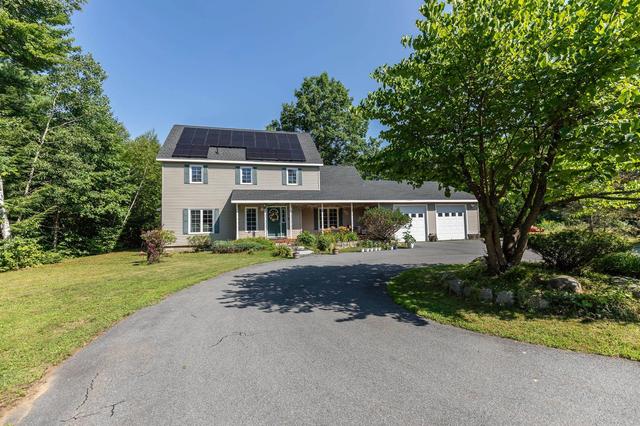 20 Wildwood Ave, Claremont, NH 03743