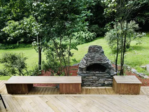 Exterior - 13 Brookside Ln, Newfane, VT 05345 photo 7 of 13