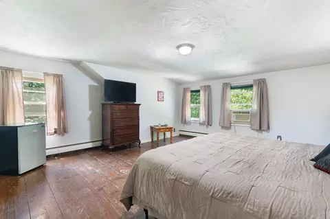 Bedroom - 13 Brookside Ln, Newfane, VT 05345 photo 1 of 4