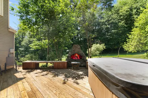 Exterior - 13 Brookside Ln, Newfane, VT 05345 photo 6 of 13