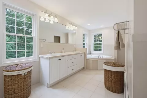 Bath - 61 Bennett Rd, Durham, NH 03824 photo 1 of 2