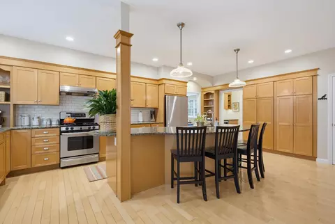 Kitchen - 61 Bennett Rd, Durham, NH 03824 photo 4 of 7