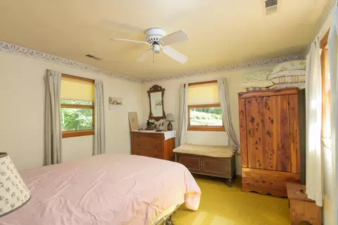 Bedroom - 57 Eddy Rd, Newfane, VT 05345 photo 3 of 4