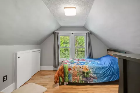 Bedroom - 13 Patch Rd, Barre, VT 05641 photo 6 of 11
