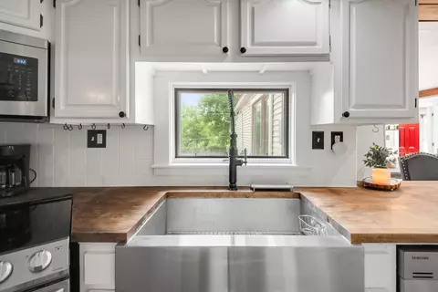 Kitchen - 13 Patch Rd, Barre, VT 05641 photo 4 of 4