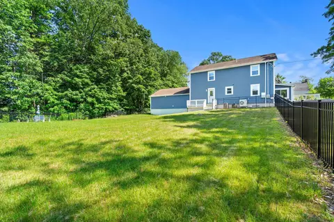 Exterior - 29 Harris Rd, Windham, NH 03087 photo 8 of 10