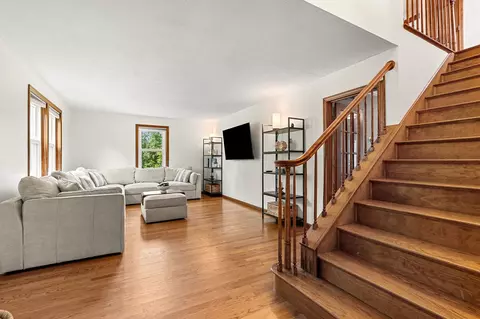 Living - 29 Harris Rd, Windham, NH 03087 photo 2 of 2