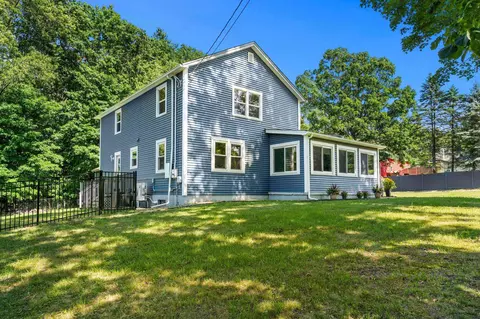 Exterior - 29 Harris Rd, Windham, NH 03087 photo 3 of 10