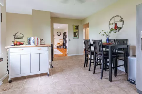 Dining - 2515 Mountain View Rd, Williston, VT 05495 photo 1 of 1