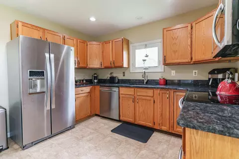 Kitchen - 2515 Mountain View Rd, Williston, VT 05495 photo 1 of 3