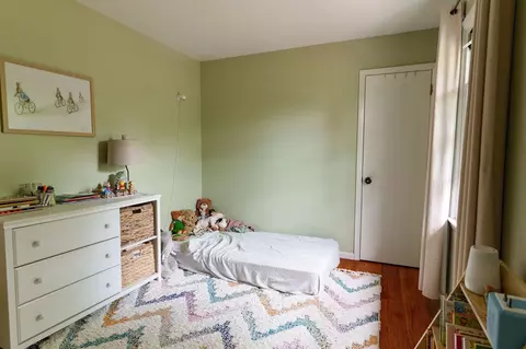Bedroom - 2515 Mountain View Rd, Williston, VT 05495 photo 4 of 6