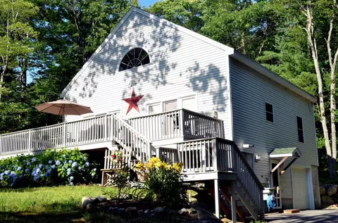 5 Ethan Allen Rd, Tuftonboro, NH 03816