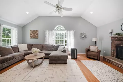 Living - 4 Longmeadow Rd, Windham, NH 03087 photo 1 of 3
