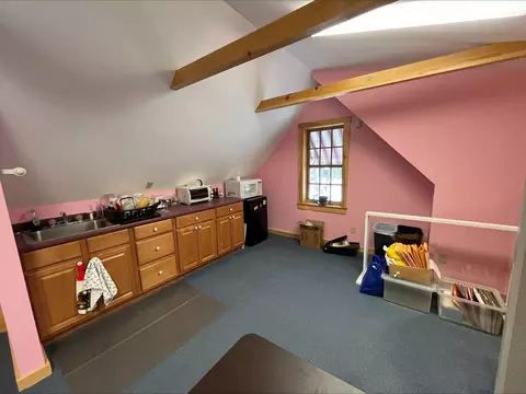 Kitchen - 290 E Side Rd #3, Conway, NH 03818 photo 1 of 1
