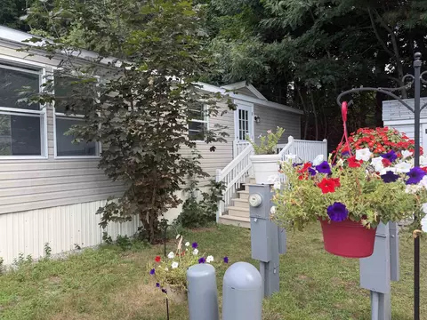 5 Tuna Ter, Portsmouth, NH 03801