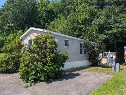 5 Tuna Ter, Portsmouth, NH 03801