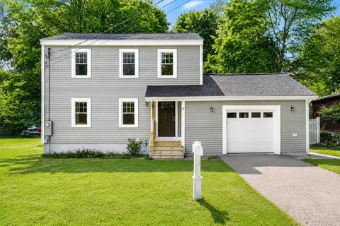 20 Dodge St, Rochester, NH 03867