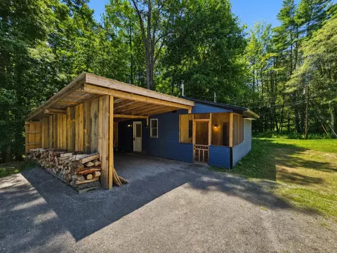 30 Vt-10 Rte, Springfield, VT 05150
