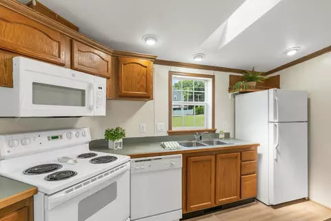 7 First St, Exeter, NH 03833 photo 12