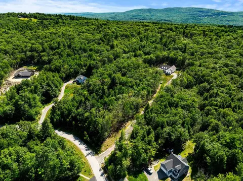 28 Brynn Ln, Alton, NH 03809