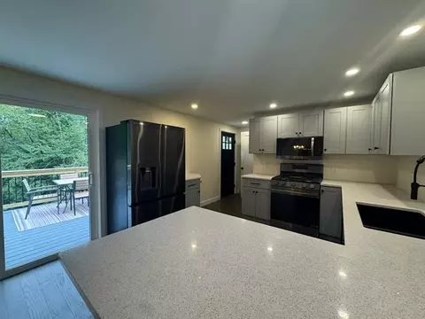 Kitchen - 75 Plains Rd, Jericho, VT 05465 photo 5 of 7