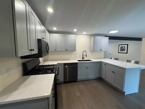 Kitchen - 75 Plains Rd, Jericho, VT 05465 photo 3 of 7