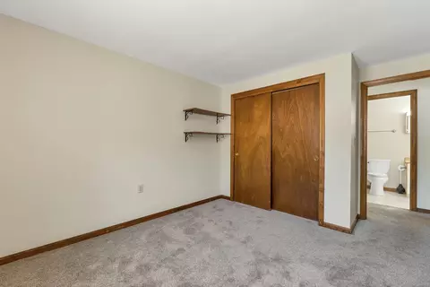 Bedroom - 28 Tideview Dr, Dover, NH 03820 photo 5 of 5